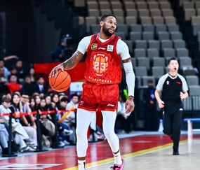 广东宏远功勋外援重返CBA！39岁还是香饽饽，上赛季多次打出三双